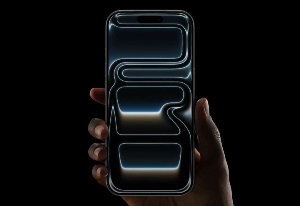 iPhone 17 look in hand